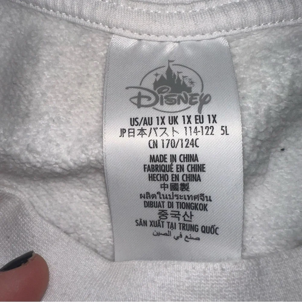 Walt Disneyland cropped crewneck sweatshirt. Size 1X. - Picture 5 of 5